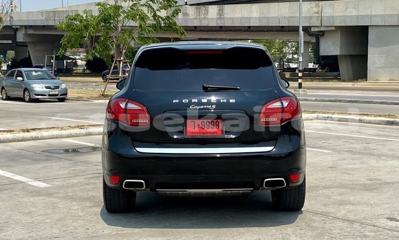 Buy Used Porsche Cayenne Black Car in Bangkok in Bangkok Buy Used Porsche Cayenne Black Car in Bangkok in Bangkok