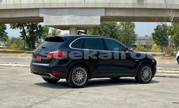 Buy Used Porsche Cayenne Black Car in Bangkok in Bangkok Buy Used Porsche Cayenne Black Car in Bangkok in Bangkok