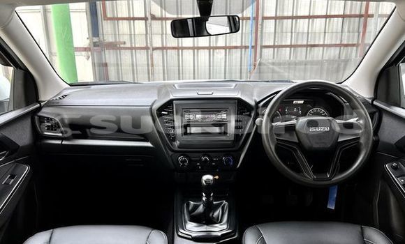 ซื้อ รถมือสอง Isuzu D-Max ขาว รถยนต์ ใน %{เมือง} ใน กรุงเทพมหานคร ซื้อ รถมือสอง Isuzu D-Max ขาว รถยนต์ ใน %{เมือง} ใน กรุงเทพมหานคร