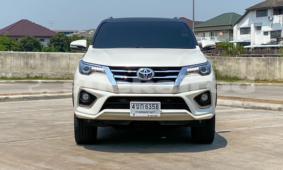 ซื้อ รถมือสอง Toyota Fortuner ขาว รถยนต์ ใน %{เมือง} ใน กรุงเทพมหานคร ซื้อ รถมือสอง Toyota Fortuner ขาว รถยนต์ ใน %{เมือง} ใน กรุงเทพมหานคร