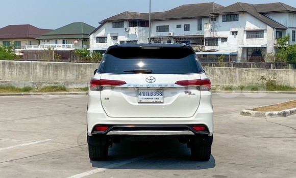 ซื้อ รถมือสอง Toyota Fortuner ขาว รถยนต์ ใน %{เมือง} ใน กรุงเทพมหานคร ซื้อ รถมือสอง Toyota Fortuner ขาว รถยนต์ ใน %{เมือง} ใน กรุงเทพมหานคร
