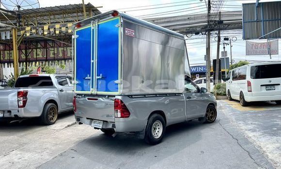 ซื้อ รถมือสอง Toyota Hiluxe Revo เงิน รถยนต์ ใน %{เมือง} ใน กรุงเทพมหานคร ซื้อ รถมือสอง Toyota Hiluxe Revo เงิน รถยนต์ ใน %{เมือง} ใน กรุงเทพมหานคร