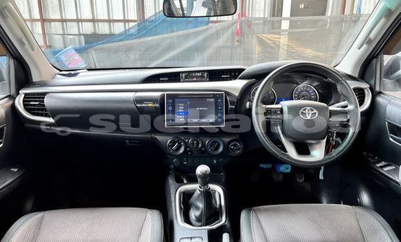 ซื้อ รถมือสอง Toyota Hiluxe Revo เงิน รถยนต์ ใน %{เมือง} ใน กรุงเทพมหานคร ซื้อ รถมือสอง Toyota Hiluxe Revo เงิน รถยนต์ ใน %{เมือง} ใน กรุงเทพมหานคร
