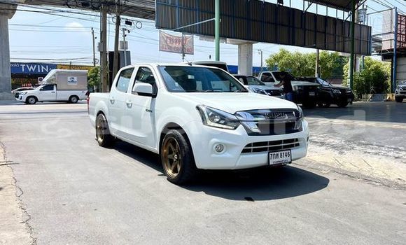 ซื้อ รถมือสอง Isuzu D-Max ขาว รถยนต์ ใน %{เมือง} ใน กรุงเทพมหานคร ซื้อ รถมือสอง Isuzu D-Max ขาว รถยนต์ ใน %{เมือง} ใน กรุงเทพมหานคร