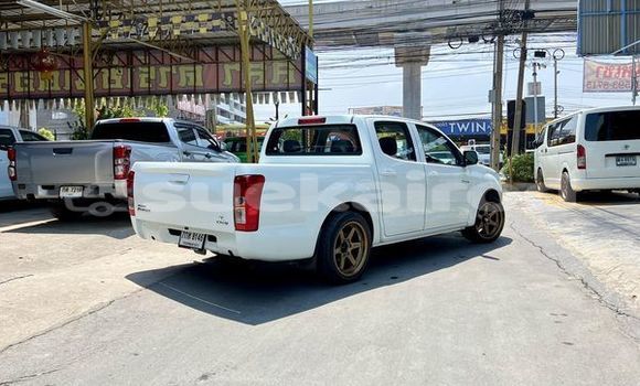 ซื้อ รถมือสอง Isuzu D-Max ขาว รถยนต์ ใน %{เมือง} ใน กรุงเทพมหานคร ซื้อ รถมือสอง Isuzu D-Max ขาว รถยนต์ ใน %{เมือง} ใน กรุงเทพมหานคร