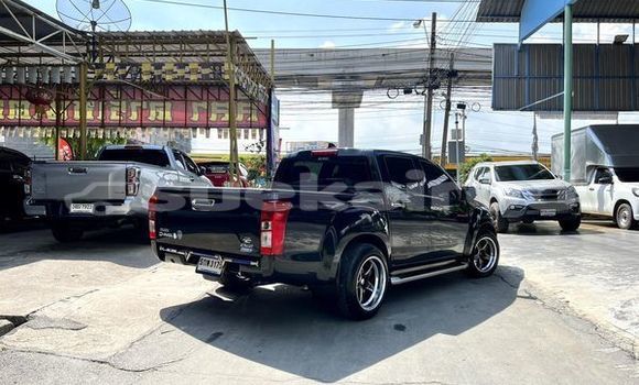 ซื้อ รถมือสอง Isuzu D-Max สีดำ รถยนต์ ใน %{เมือง} ใน กรุงเทพมหานคร ซื้อ รถมือสอง Isuzu D-Max สีดำ รถยนต์ ใน %{เมือง} ใน กรุงเทพมหานคร