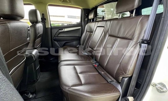 Buy Used Isuzu D-Max White Car in Bangkok in Bangkok Buy Used Isuzu D-Max White Car in Bangkok in Bangkok