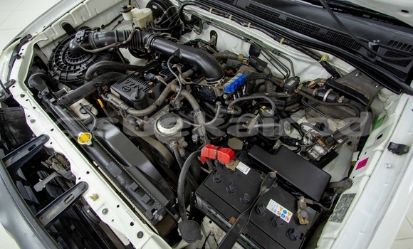 Buy Used Mitsubishi Triton White Car in Bangkok in Bangkok Buy Used Mitsubishi Triton White Car in Bangkok in Bangkok