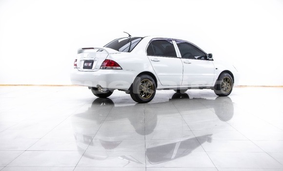 ซื้อ รถมือสอง Mitsubishi Lancer ขาว รถยนต์ ใน %{เมือง} ใน กรุงเทพมหานคร ซื้อ รถมือสอง Mitsubishi Lancer ขาว รถยนต์ ใน %{เมือง} ใน กรุงเทพมหานคร