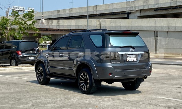 Buy Used Toyota Fortuner Other Car in Bangkok in Bangkok Buy Used Toyota Fortuner Other Car in Bangkok in Bangkok