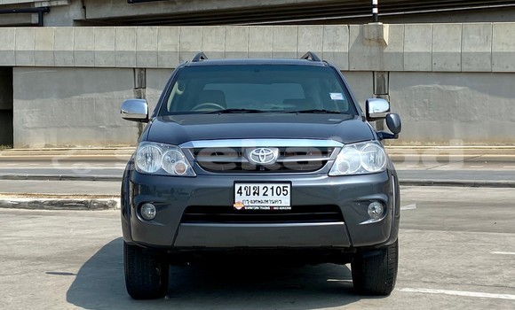 Buy Used Toyota Fortuner Other Car in Bangkok in Bangkok Buy Used Toyota Fortuner Other Car in Bangkok in Bangkok