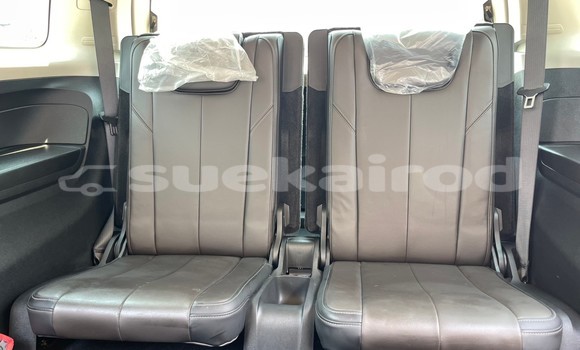 Buy Used Chevrolet TrailBlazer Red Car in Bangkok in Bangkok Buy Used Chevrolet TrailBlazer Red Car in Bangkok in Bangkok