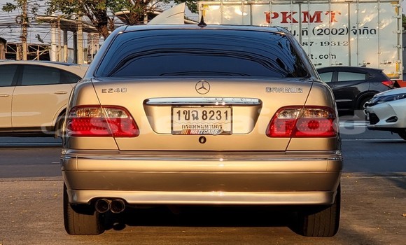 ซื้อ รถมือสอง Mercedes-Benz E-Classe สีน้ำตาล รถยนต์ ใน %{เมือง} ใน กรุงเทพมหานคร ซื้อ รถมือสอง Mercedes-Benz E-Classe สีน้ำตาล รถยนต์ ใน %{เมือง} ใน กรุงเทพมหานคร