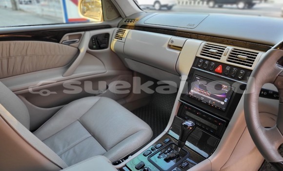 ซื้อ รถมือสอง Mercedes-Benz E-Classe สีน้ำตาล รถยนต์ ใน %{เมือง} ใน กรุงเทพมหานคร ซื้อ รถมือสอง Mercedes-Benz E-Classe สีน้ำตาล รถยนต์ ใน %{เมือง} ใน กรุงเทพมหานคร