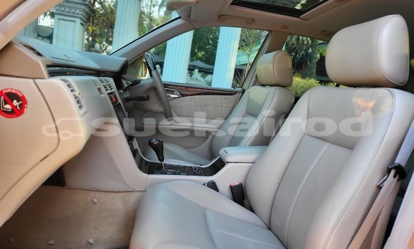 ซื้อ รถมือสอง Mercedes-Benz E-Classe สีน้ำตาล รถยนต์ ใน %{เมือง} ใน กรุงเทพมหานคร ซื้อ รถมือสอง Mercedes-Benz E-Classe สีน้ำตาล รถยนต์ ใน %{เมือง} ใน กรุงเทพมหานคร