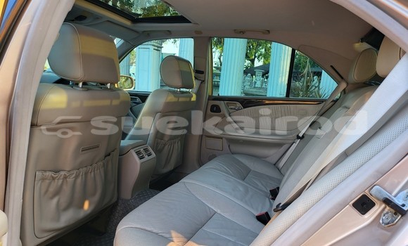 ซื้อ รถมือสอง Mercedes-Benz E-Classe สีน้ำตาล รถยนต์ ใน %{เมือง} ใน กรุงเทพมหานคร ซื้อ รถมือสอง Mercedes-Benz E-Classe สีน้ำตาล รถยนต์ ใน %{เมือง} ใน กรุงเทพมหานคร