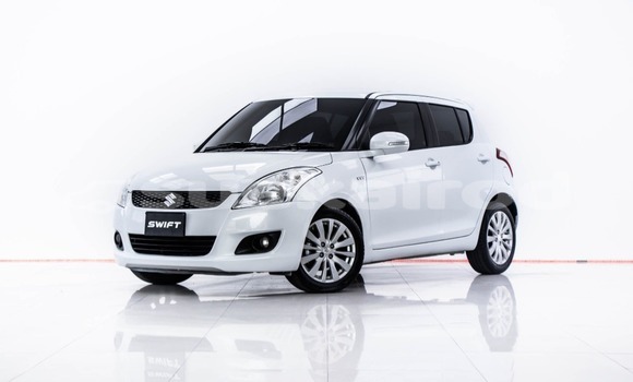 ซื้อ รถมือสอง Suzuki Swift ขาว รถยนต์ ใน %{เมือง} ใน กรุงเทพมหานคร ซื้อ รถมือสอง Suzuki Swift ขาว รถยนต์ ใน %{เมือง} ใน กรุงเทพมหานคร
