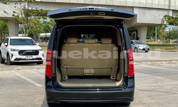 Buy Used Hyundai H1 Black Car in Bangkok in Bangkok Buy Used Hyundai H1 Black Car in Bangkok in Bangkok
