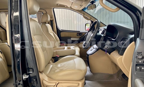 Buy Used Hyundai H1 Black Car in Bangkok in Bangkok Buy Used Hyundai H1 Black Car in Bangkok in Bangkok