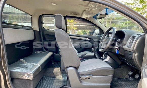 Buy Used Chevrolet Colorado Brown Car in Bangkok in Bangkok Buy Used Chevrolet Colorado Brown Car in Bangkok in Bangkok