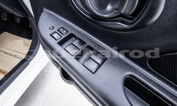 ซื้อ รถมือสอง Nissan March ขาว รถยนต์ ใน %{เมือง} ใน กรุงเทพมหานคร ซื้อ รถมือสอง Nissan March ขาว รถยนต์ ใน %{เมือง} ใน กรุงเทพมหานคร