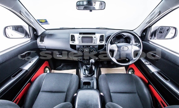 Buy Used Toyota Hiluxe VIGO White Car in Bangkok in Bangkok Buy Used Toyota Hiluxe VIGO White Car in Bangkok in Bangkok