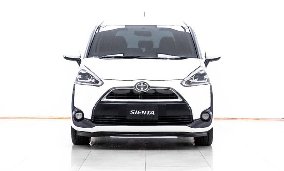 Buy Used Toyota Sienta White Car in Bangkok in Bangkok Buy Used Toyota Sienta White Car in Bangkok in Bangkok