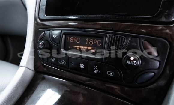 Buy Used Mercedes‒Benz C–Class Blue Car in Bangkok in Bangkok Buy Used Mercedes‒Benz C–Class Blue Car in Bangkok in Bangkok