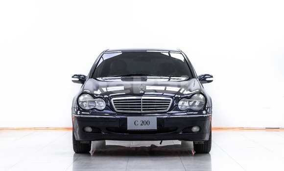 Buy Used Mercedes‒Benz C–Class Blue Car in Bangkok in Bangkok Buy Used Mercedes‒Benz C–Class Blue Car in Bangkok in Bangkok