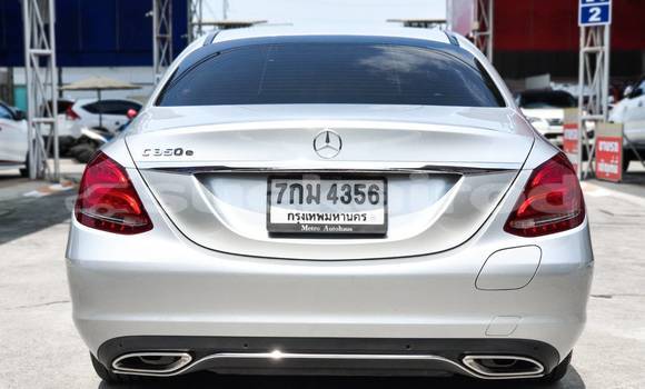 ซื้อ รถมือสอง Mercedes‒Benz C–Class เงิน รถยนต์ ใน %{เมือง} ใน กรุงเทพมหานคร ซื้อ รถมือสอง Mercedes‒Benz C–Class เงิน รถยนต์ ใน %{เมือง} ใน กรุงเทพมหานคร