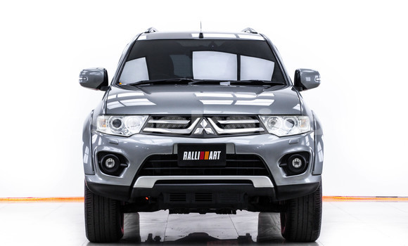 Buy Used Mitsubishi Pajero Other Car in Bangkok in Bangkok Buy Used Mitsubishi Pajero Other Car in Bangkok in Bangkok