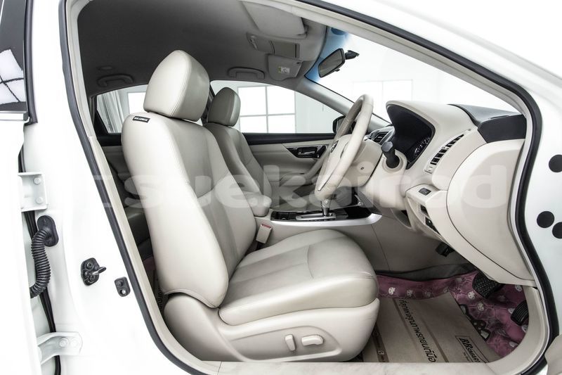 Big with watermark nissan teana bangkok bangkok 59321