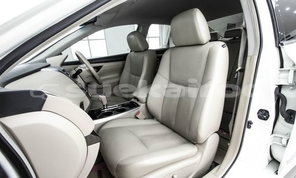 ซื้อ รถมือสอง Nissan Teana ขาว รถยนต์ ใน %{เมือง} ใน กรุงเทพมหานคร ซื้อ รถมือสอง Nissan Teana ขาว รถยนต์ ใน %{เมือง} ใน กรุงเทพมหานคร