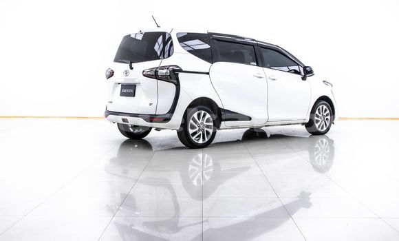 ซื้อ รถมือสอง Toyota Sienna ขาว รถยนต์ ใน %{เมือง} ใน กรุงเทพมหานคร ซื้อ รถมือสอง Toyota Sienna ขาว รถยนต์ ใน %{เมือง} ใน กรุงเทพมหานคร