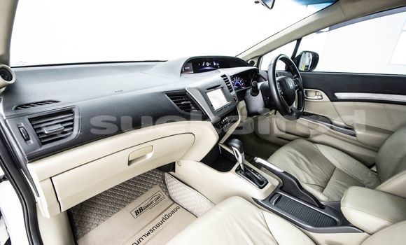ซื้อ รถมือสอง Honda Civic ขาว รถยนต์ ใน %{เมือง} ใน กรุงเทพมหานคร ซื้อ รถมือสอง Honda Civic ขาว รถยนต์ ใน %{เมือง} ใน กรุงเทพมหานคร