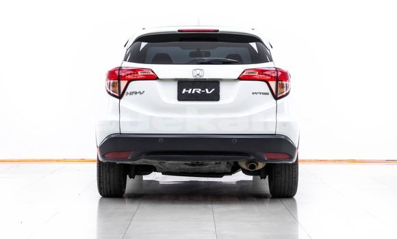 Buy Used Honda HR-V White Car in Bangkok in Bangkok Buy Used Honda HR-V White Car in Bangkok in Bangkok
