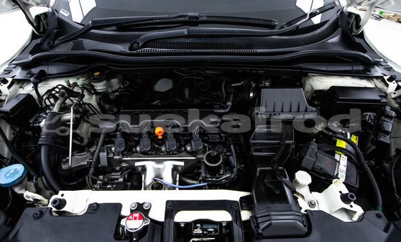 Buy Used Honda HR-V White Car in Bangkok in Bangkok Buy Used Honda HR-V White Car in Bangkok in Bangkok