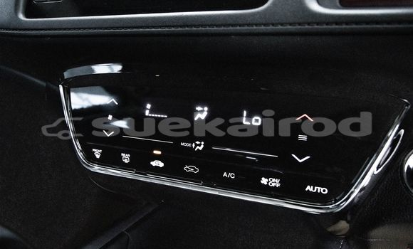 Buy Used Honda HR-V White Car in Bangkok in Bangkok Buy Used Honda HR-V White Car in Bangkok in Bangkok