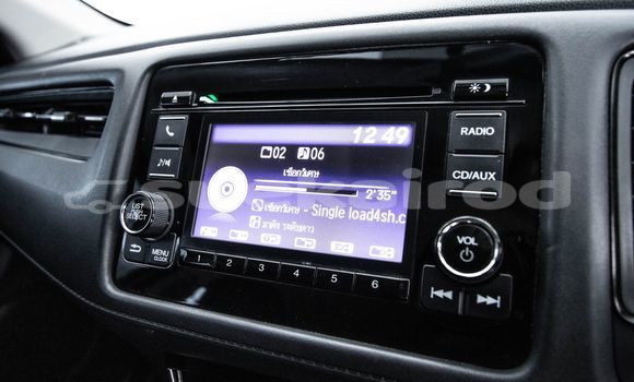 Buy Used Honda HR-V White Car in Bangkok in Bangkok Buy Used Honda HR-V White Car in Bangkok in Bangkok