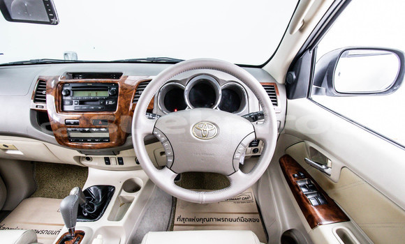 Buy Used Toyota Fortuner Silver Car in Bangkok in Bangkok Buy Used Toyota Fortuner Silver Car in Bangkok in Bangkok