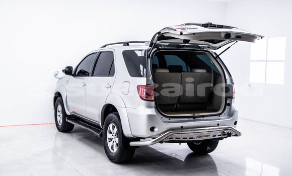Buy Used Toyota Fortuner Silver Car in Bangkok in Bangkok Buy Used Toyota Fortuner Silver Car in Bangkok in Bangkok