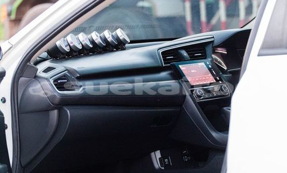 ซื้อ รถมือสอง Honda Civic ขาว รถยนต์ ใน %{เมือง} ใน สมุทรสาคร ซื้อ รถมือสอง Honda Civic ขาว รถยนต์ ใน %{เมือง} ใน สมุทรสาคร