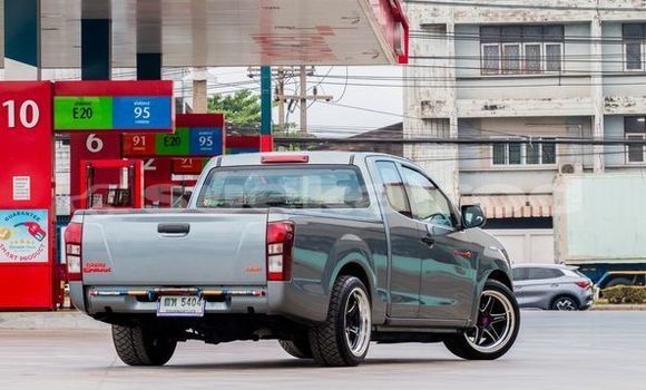 ซื้อ รถมือสอง Isuzu D-Max เงิน รถยนต์ ใน %{เมือง} ใน สมุทรสาคร ซื้อ รถมือสอง Isuzu D-Max เงิน รถยนต์ ใน %{เมือง} ใน สมุทรสาคร