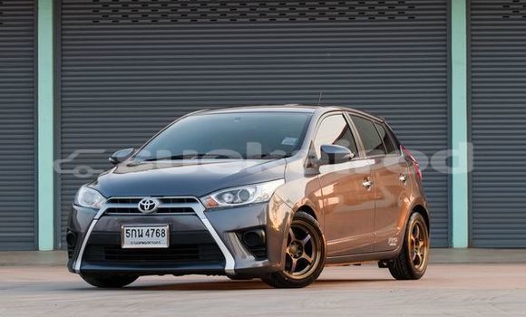 Buy Used Toyota Yaris Black Car in Samut Sakhon in Samut Sakhon