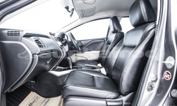 ซื้อ รถมือสอง Honda City อื่น ๆ รถยนต์ ใน %{เมือง} ใน กรุงเทพมหานคร ซื้อ รถมือสอง Honda City อื่น ๆ รถยนต์ ใน %{เมือง} ใน กรุงเทพมหานคร