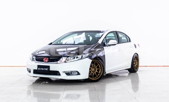 Buy Used Honda Civic White Car in Bangkok in Bangkok