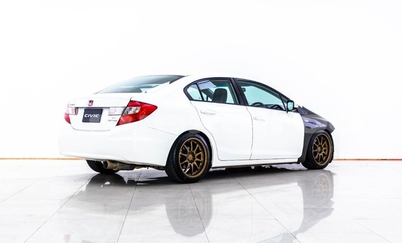Buy Used Honda Civic White Car in Bangkok in Bangkok Buy Used Honda Civic White Car in Bangkok in Bangkok