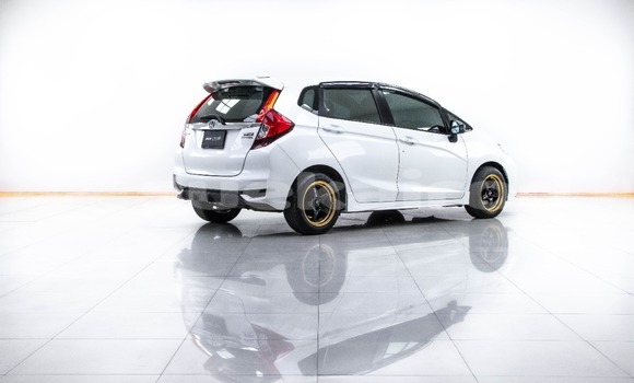 ซื้อ รถมือสอง Honda Jazz ขาว รถยนต์ ใน %{เมือง} ใน กรุงเทพมหานคร ซื้อ รถมือสอง Honda Jazz ขาว รถยนต์ ใน %{เมือง} ใน กรุงเทพมหานคร