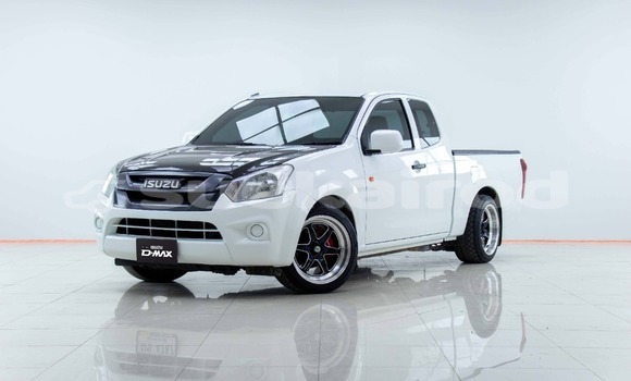 Buy Used Isuzu D-Max White Car in Bangkok in Bangkok