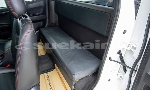 ซื้อ รถมือสอง Isuzu D-Max ขาว รถยนต์ ใน %{เมือง} ใน กรุงเทพมหานคร ซื้อ รถมือสอง Isuzu D-Max ขาว รถยนต์ ใน %{เมือง} ใน กรุงเทพมหานคร